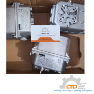 AR2C3002-S